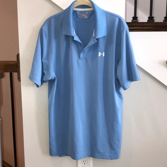Under Armour Other - Men’s Under Armour loose fit heat gear L pale blue